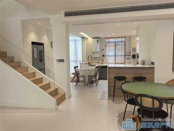 【中梁泊景庭·叠墅】上叠（3复4）