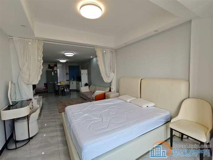 丽晶大厦电梯房62平楼层佳精装68万