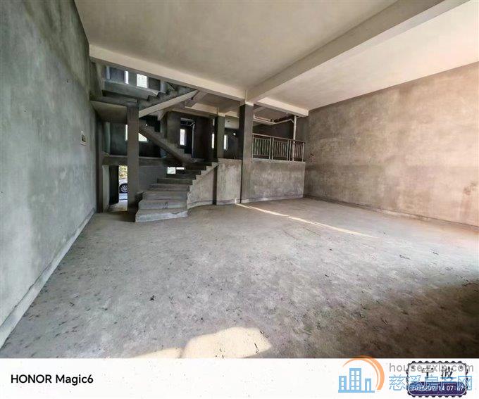 隆兴花园别墅二通三450万独家钥匙在