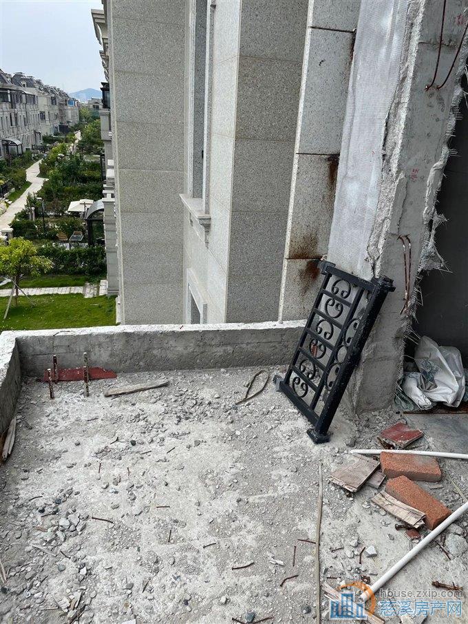 元亨雅园 联排别墅 送双车位 毛坯