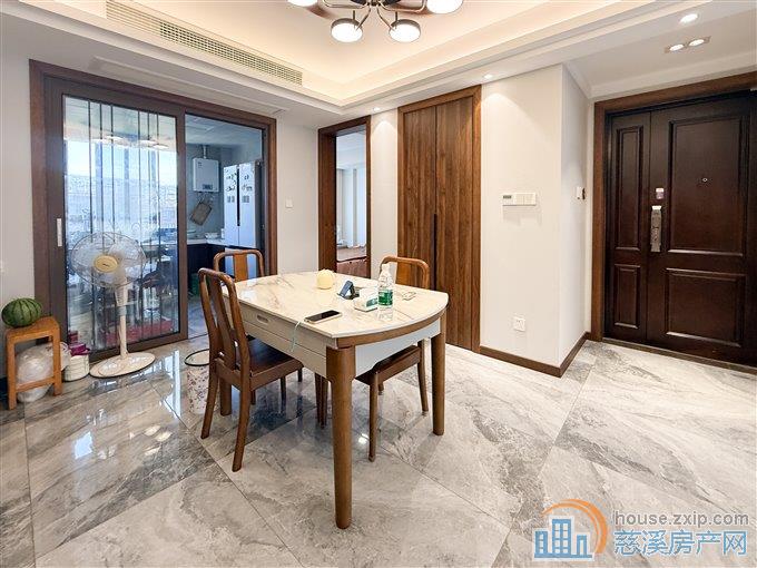 祥生望玥府 精装 带车位杂物间 明月书院