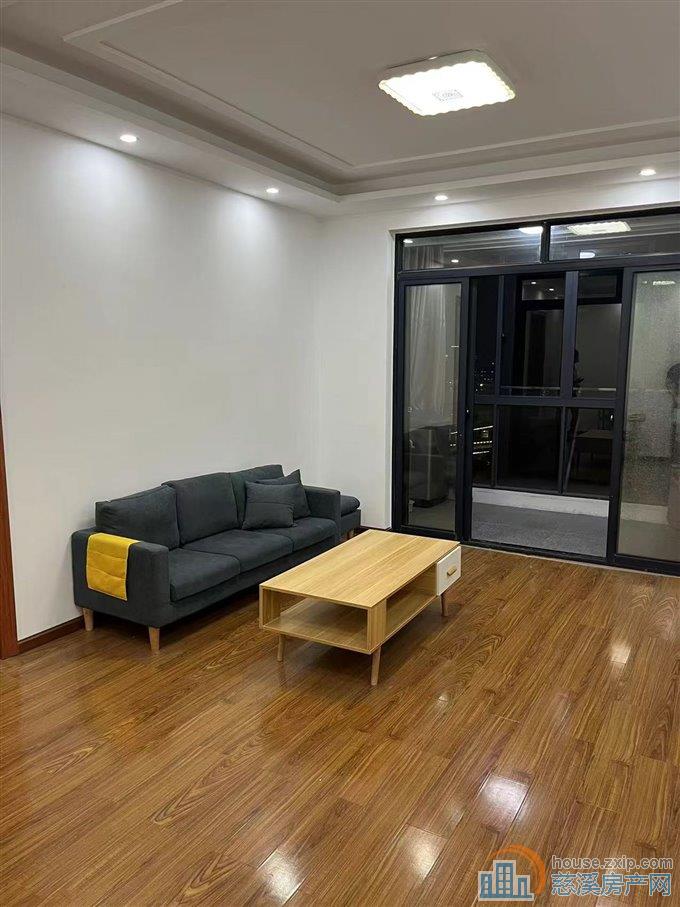 明月佳苑90平精装可读书105万