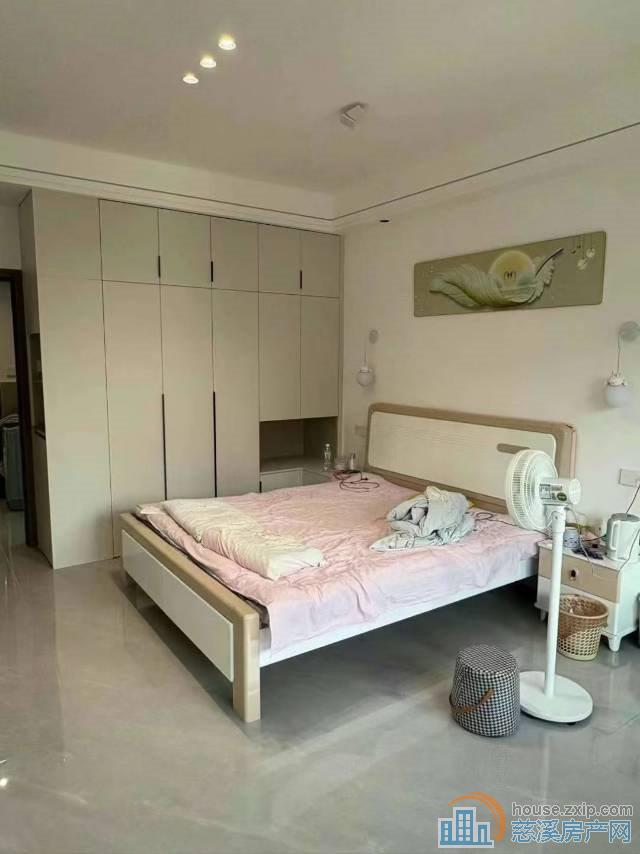 庵东国有出让私房一通二95平精95.8万