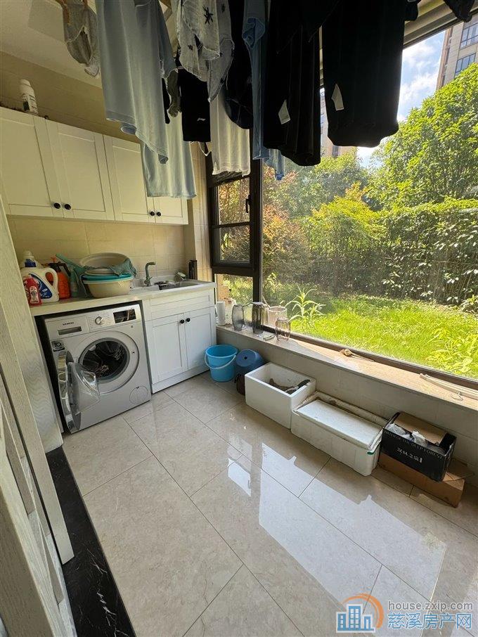 金仕华庭 精装 文锦书院 有车位