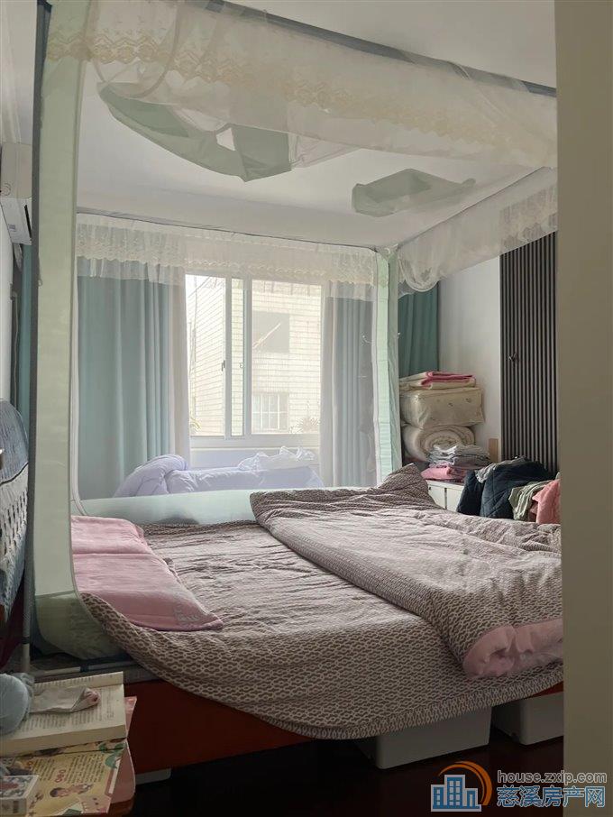 虞波花园 143平128万精装保养好