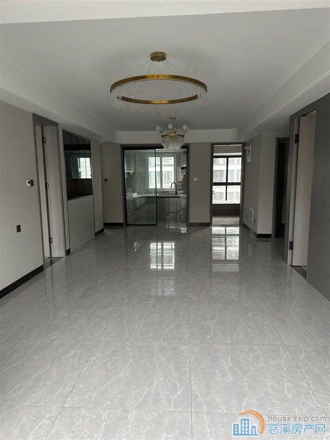 东原芳满庭 精装电梯洋房带车位