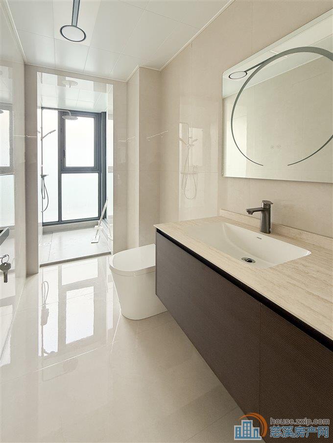 天安浔筑 全新精装 视野开阔