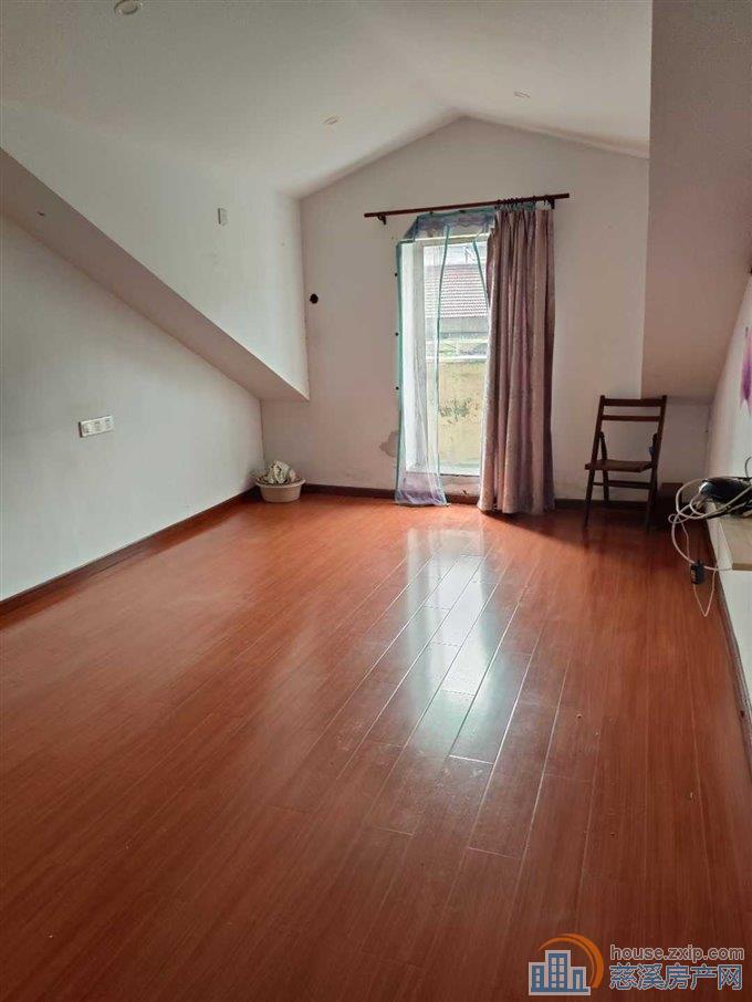 后二房路私房一通三二室二卫118万直接