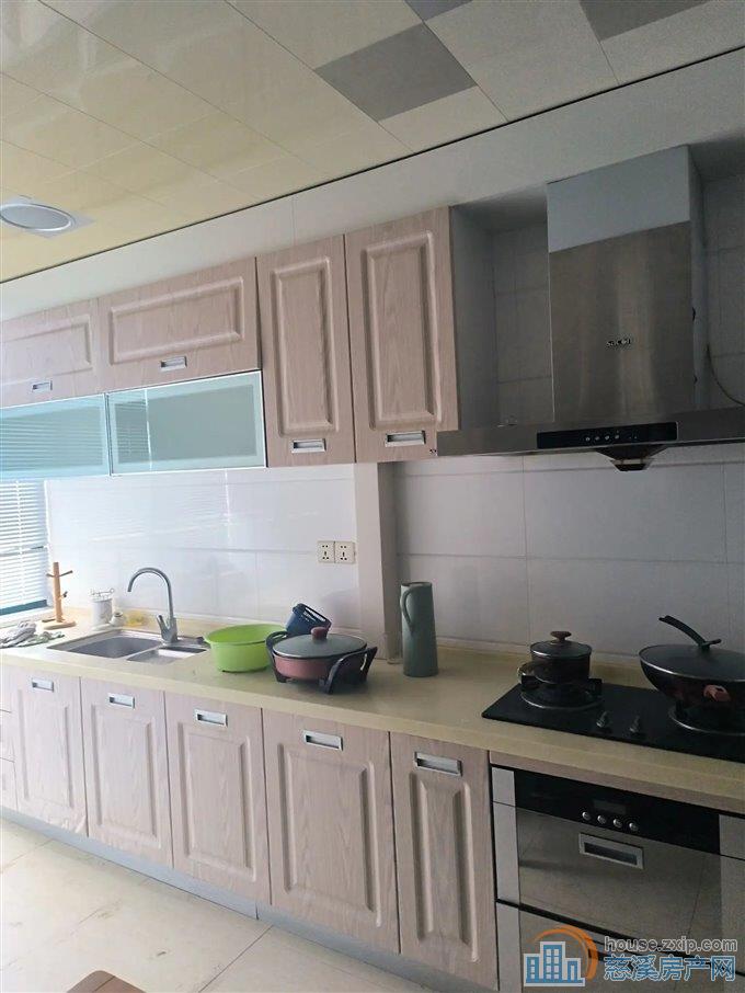 丽都苑 精装 118平方149万 带车位