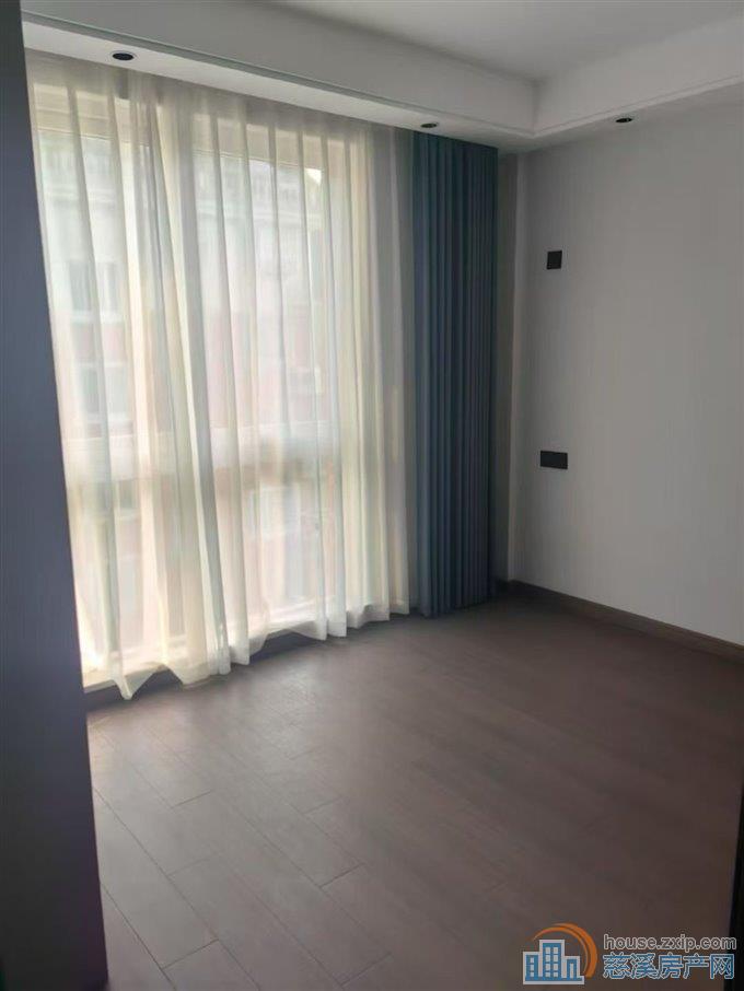 景和西区4楼59平全新精装2年到68.8