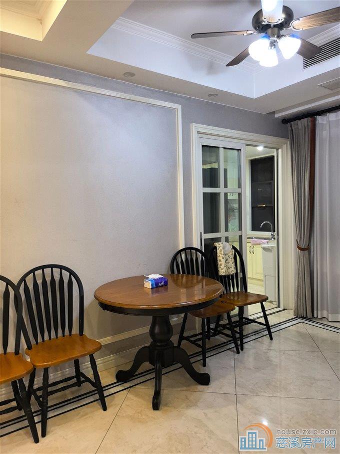 捡漏 盛泰嘉苑豪装 黄金地段 三开间户型