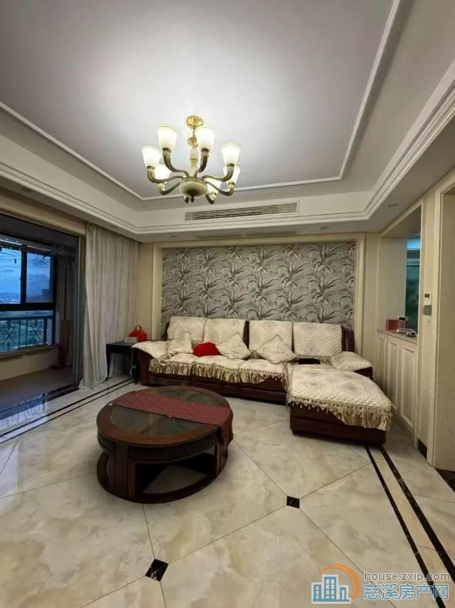 阳光城一期前排小高层143平精装带车位