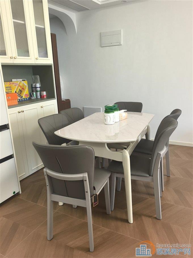 云锦苑 豪华装修86.7平95万