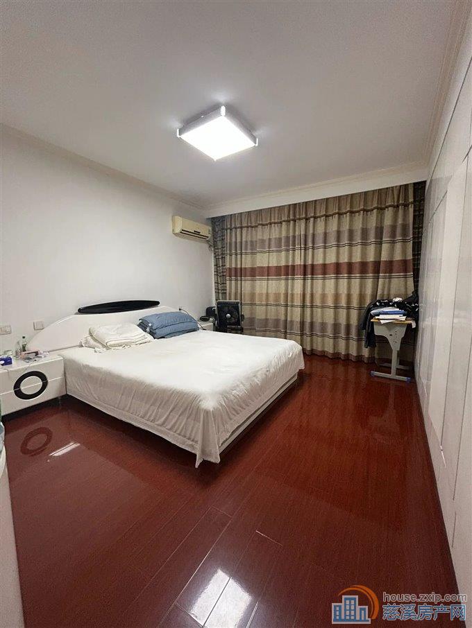 孙塘南路127平 99.8万 黄金楼层