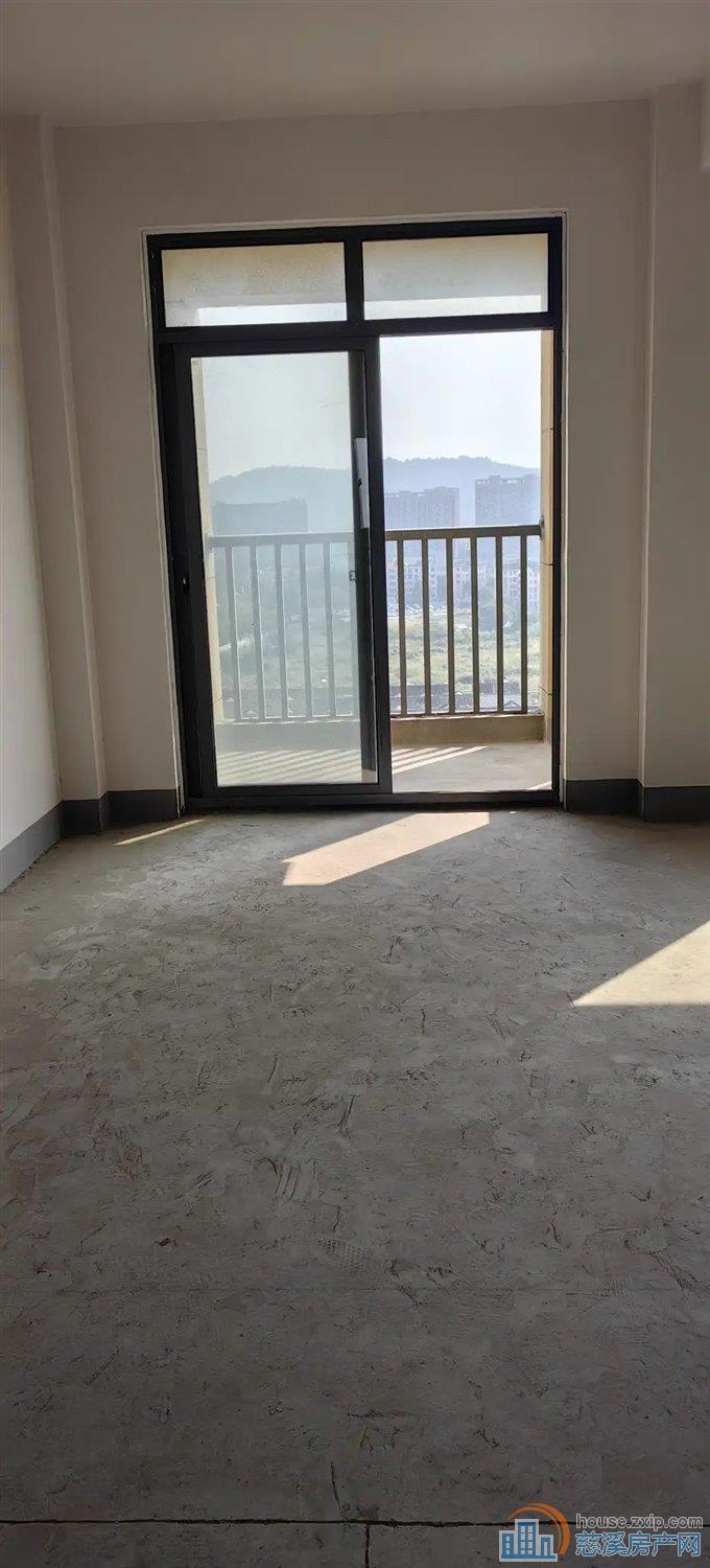 急卖鸣北小区103平3房南北通透