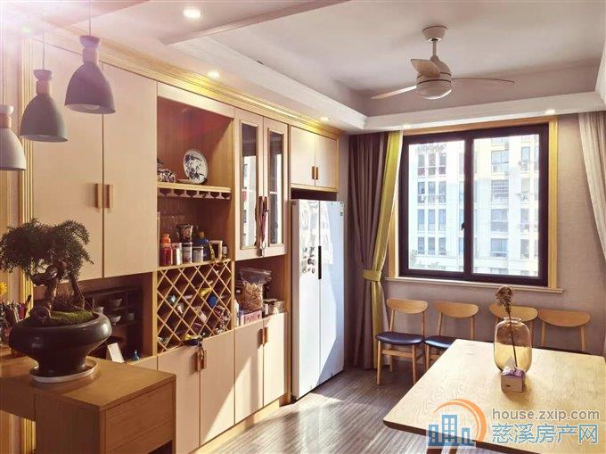 新潮塘南苑 精装修 楼层好 LW位