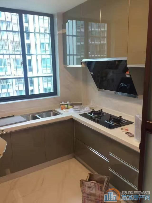 人和家园88平中上楼层精装128万