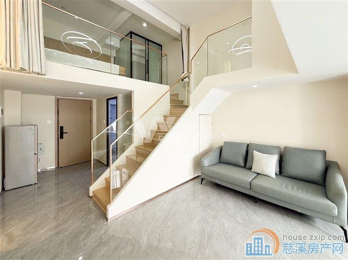 爱琴海旁边精装复式公寓公寓拎包入住