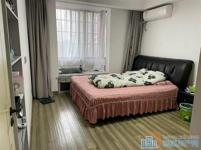 捡漏价明月佳苑90平自住精装96.8万