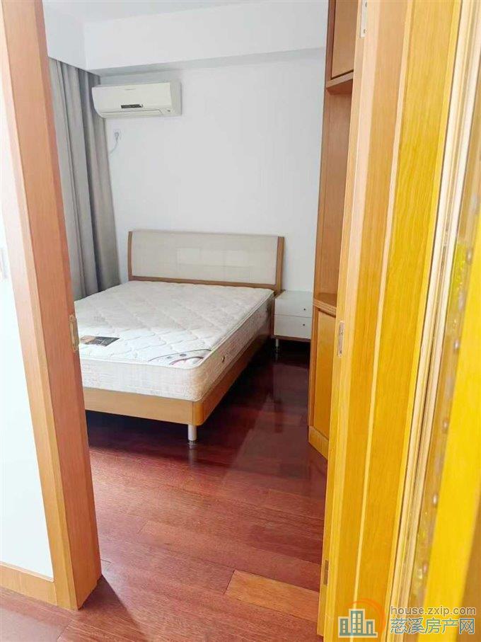 东方明珠一复二238平精装直接房源钥匙在