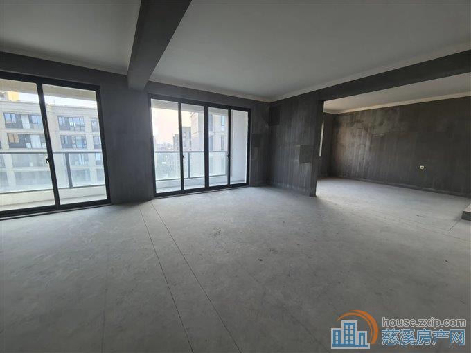 溪上旦山府 洋房118平226万黄金楼层