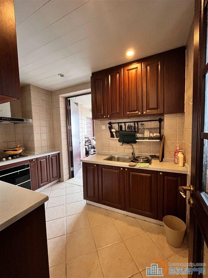 捡漏 金地鸿悦 独门独户,精装