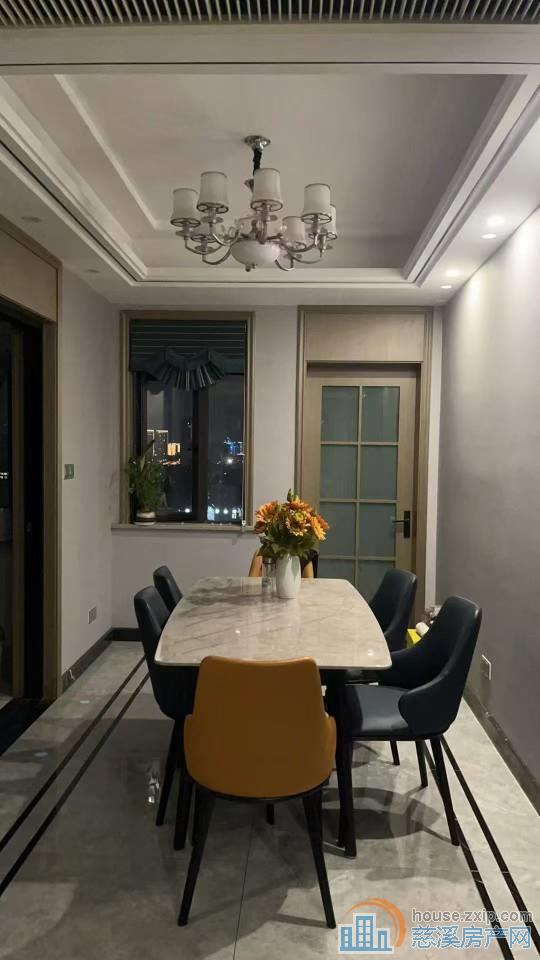 降价了阳光城二期143平方198万