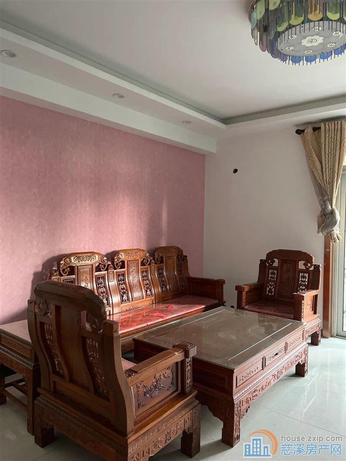 梵石花园138平147万满五唯一