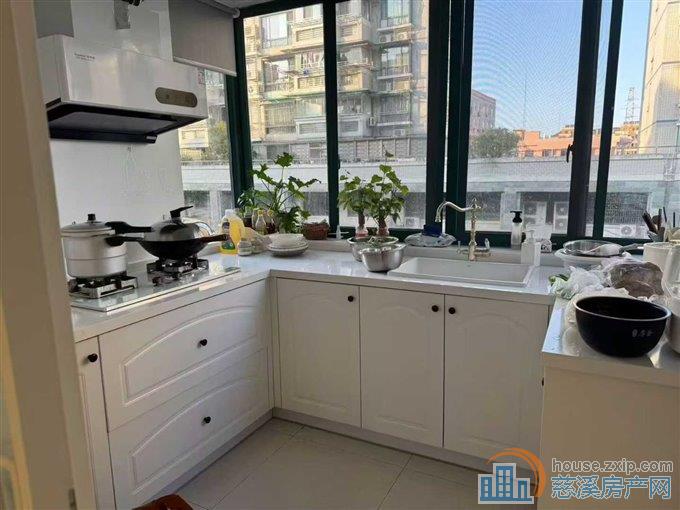 茗雅苑四房两厅两卫精装修直接钥匙在