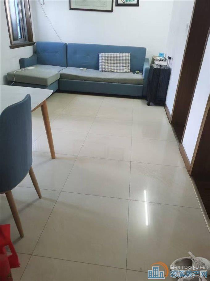 茜苑新村4楼位置好精装65平+架127万