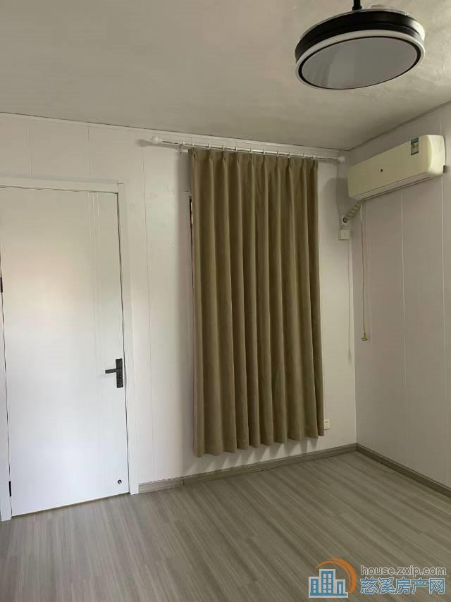 浒山街道青少年宫路2楼87平精装120万