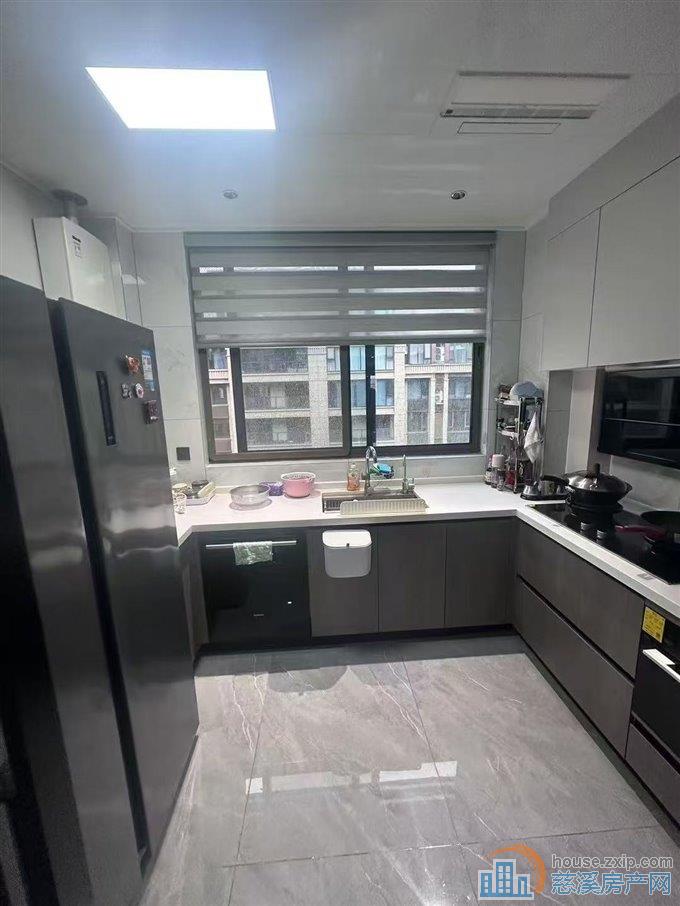 吾悦首府洋房140平+双车位精装直接房源