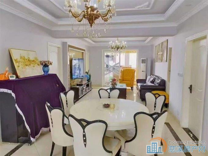 城市星光苑电梯房156平精装158.8万