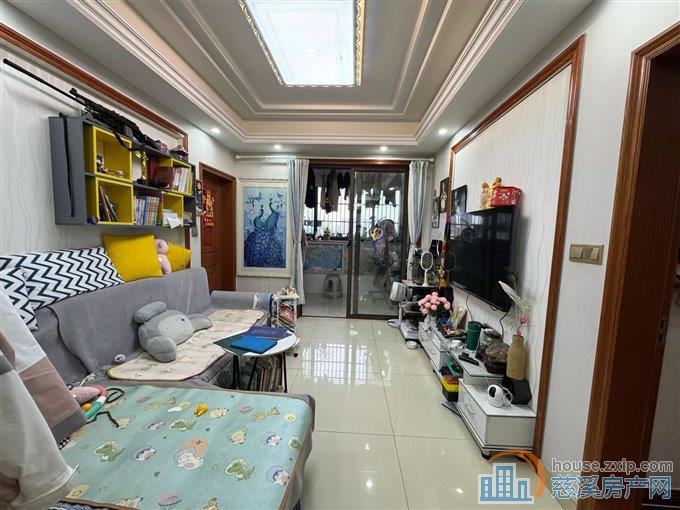仙潭家园81平98万精装修2居室