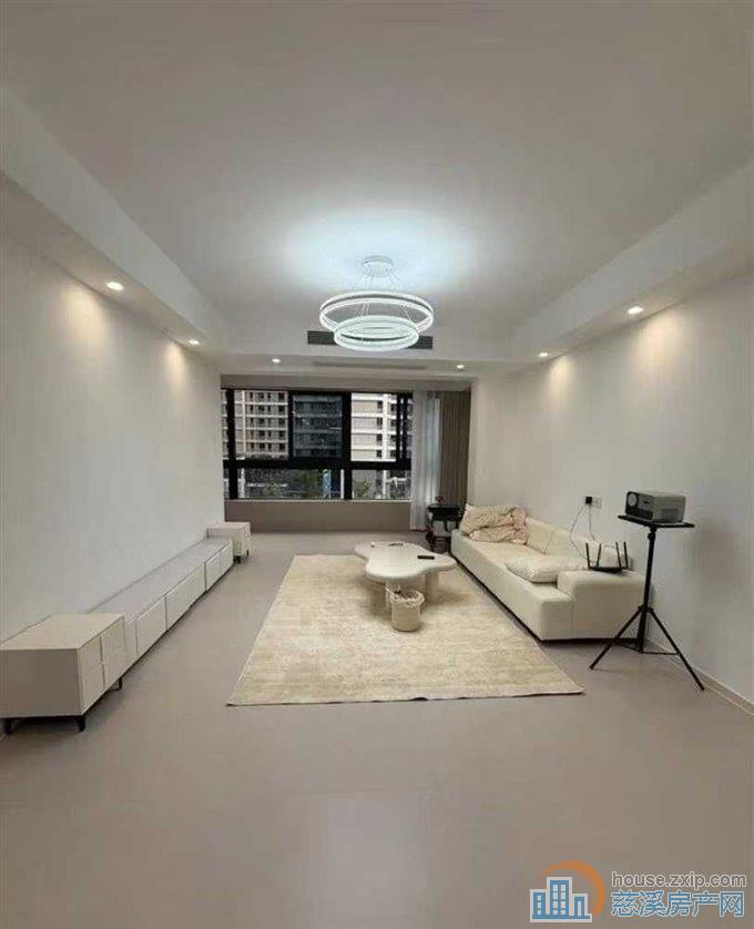 紫阙台119平精装修195万直接房源