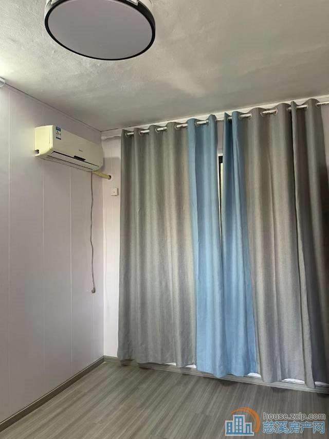 浒山街道青少年宫路2楼87平精装120万