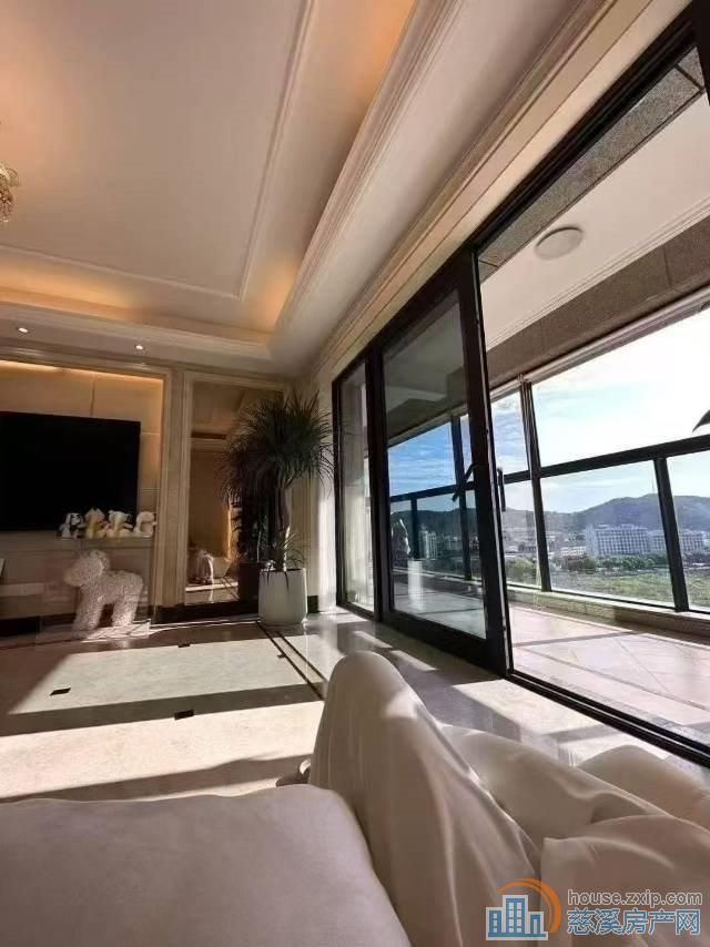 绿城慈园160平豪装中上层车位388万