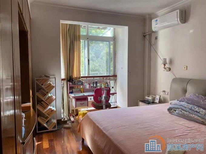 捡漏景和东区89平边套二楼精装架空层