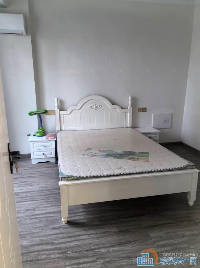 潮塘161平方车位精装175万