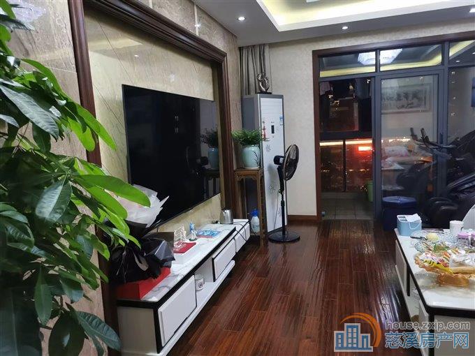 恒元新境136平175万送车位精装修