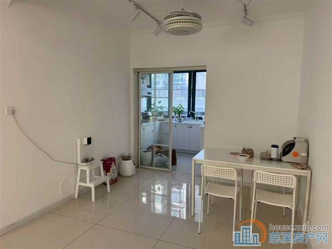 茗雅苑四房两厅两卫精装修直接钥匙在