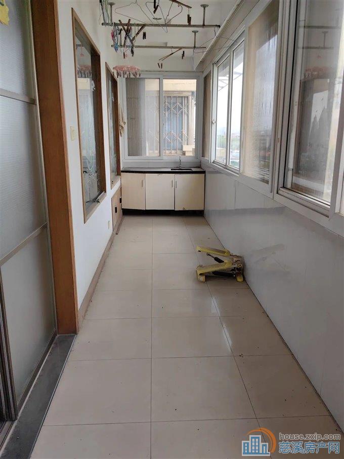 诚心出售中兴小区154平138万