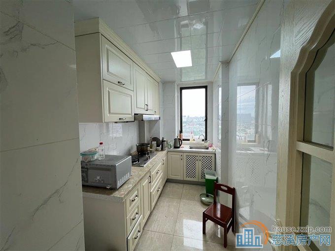 元亨雅园113平153万精装送车位