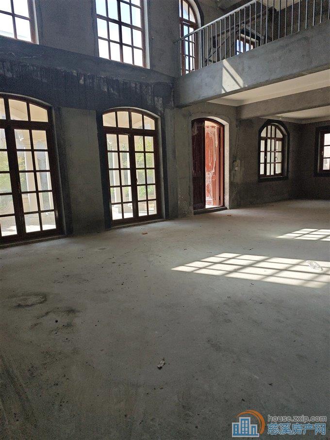 峙山庄园 稀独栋别墅 大花园 1200万