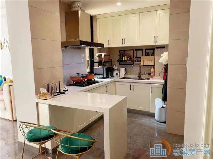 新潮塘60平米 +车位豪华精装89万