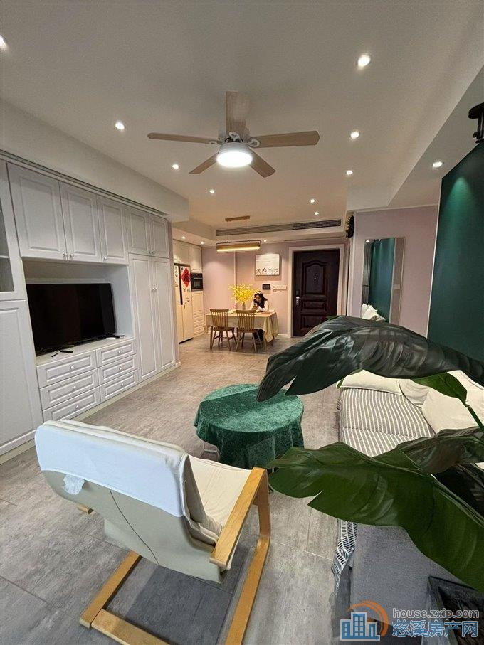 阳光城一期3开间朝南