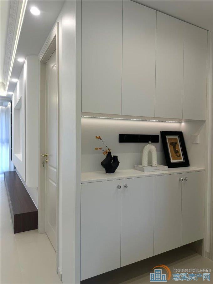 蔚蓝云图85平位置佳3室豪装119.8万