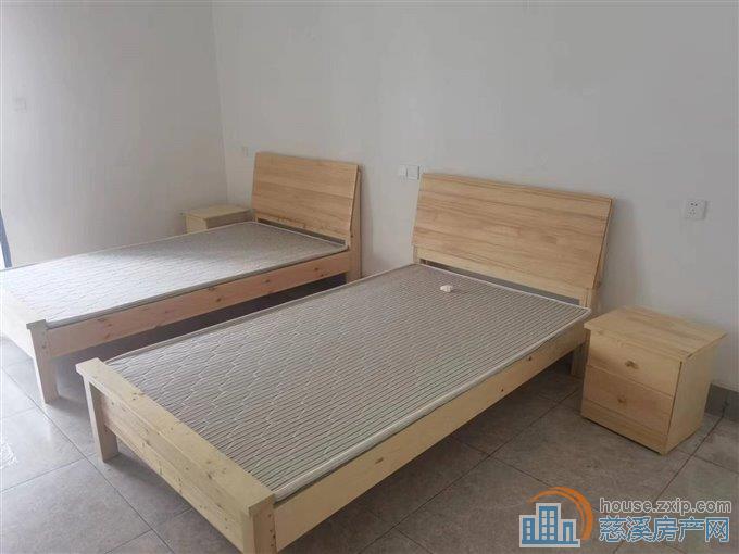 慈东住房——龙山汽配公寓