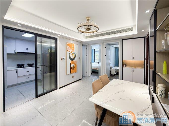 银杏小区 88平 115万