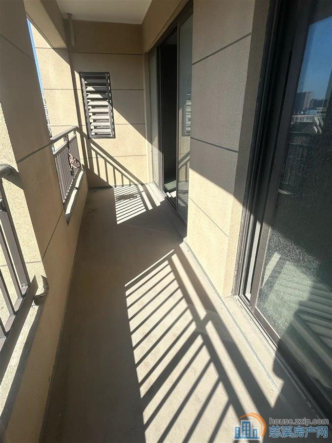 特价 君慈名府 朝南四间 超高得房率